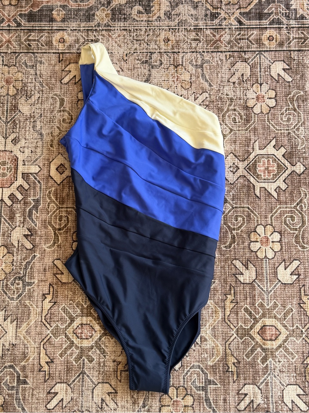 The sidestroke swimsuit
